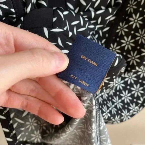 Just…Taylor Black and White Print A-Line Dress, Polka Dot Floral Dress, Size 2 - Picture 16 of 16